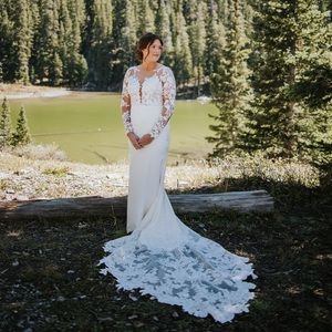 Size 10 Essense of Australia long sleeve dress